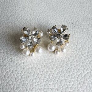 Gold Tone Floral Pearl Cluster Stud Earrings -New